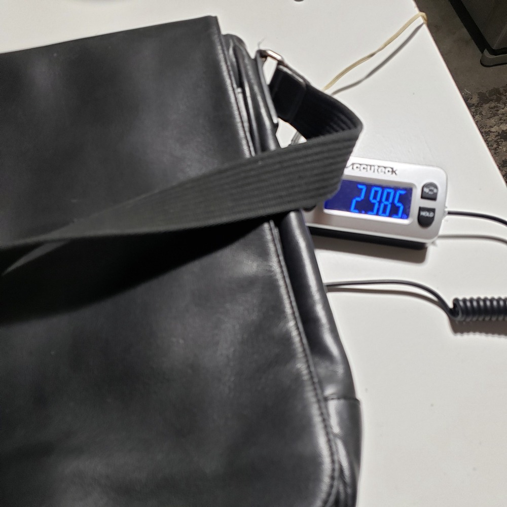 NWT Coach Black Leather Messenger Crossbody Bag Adjustable Strap Buckle Unisex - Picture 6 of 16